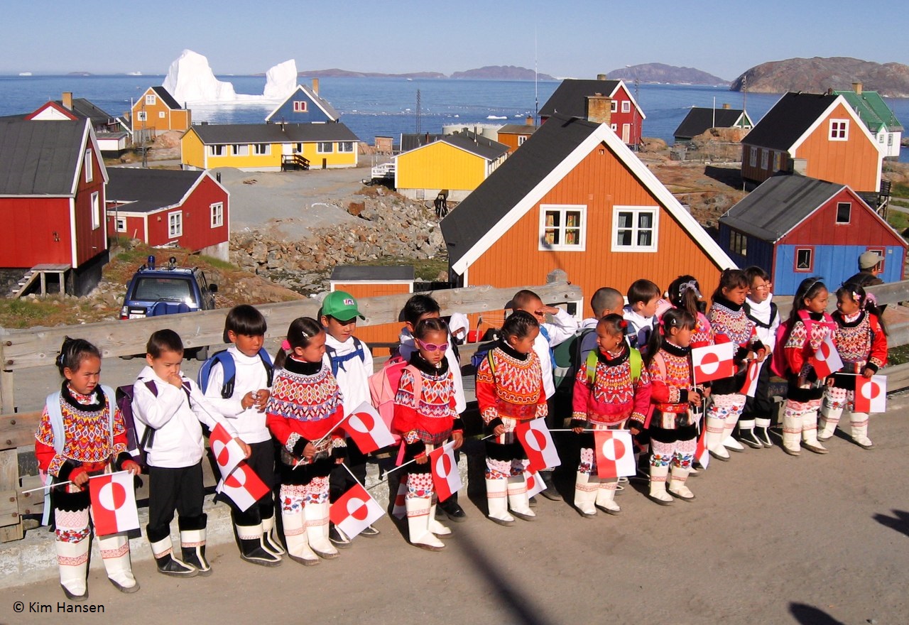 Upernavik first day in class 2007 08 14 2