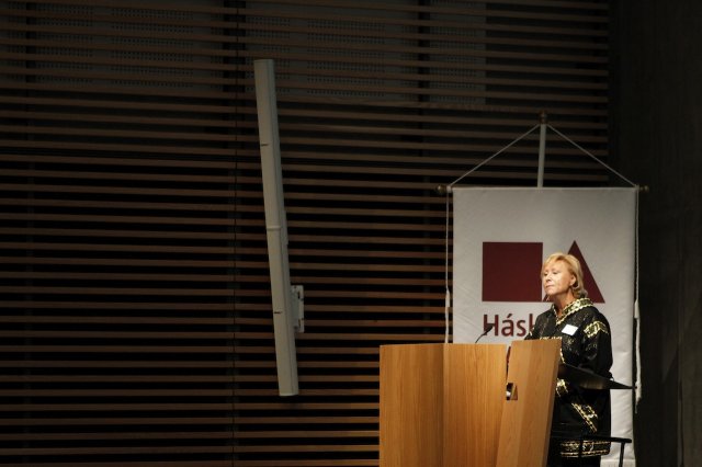 Executive Director Patricia A. L. Cochran, Alaska Native Science Commission: "Indigenous Peoples and Climate Change: Framing the Dialogue"