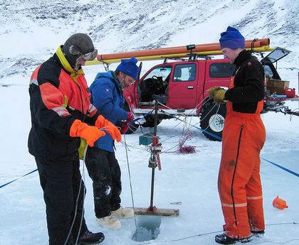 Researchers in Hvítárvatn Iceland