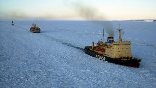 Russian Icebreaker - Sodruzhestvo