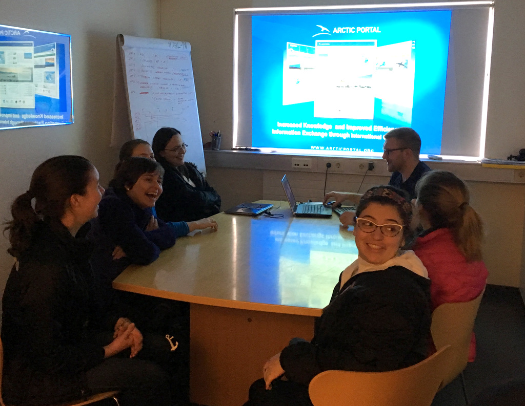 Students visit the Arctic Portal office